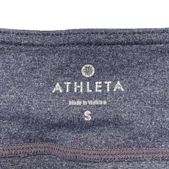 ATHLETA Kickbooty Gray Crop Straight Leg Workout Pants Size Small #819277 - Picture 4 of 8